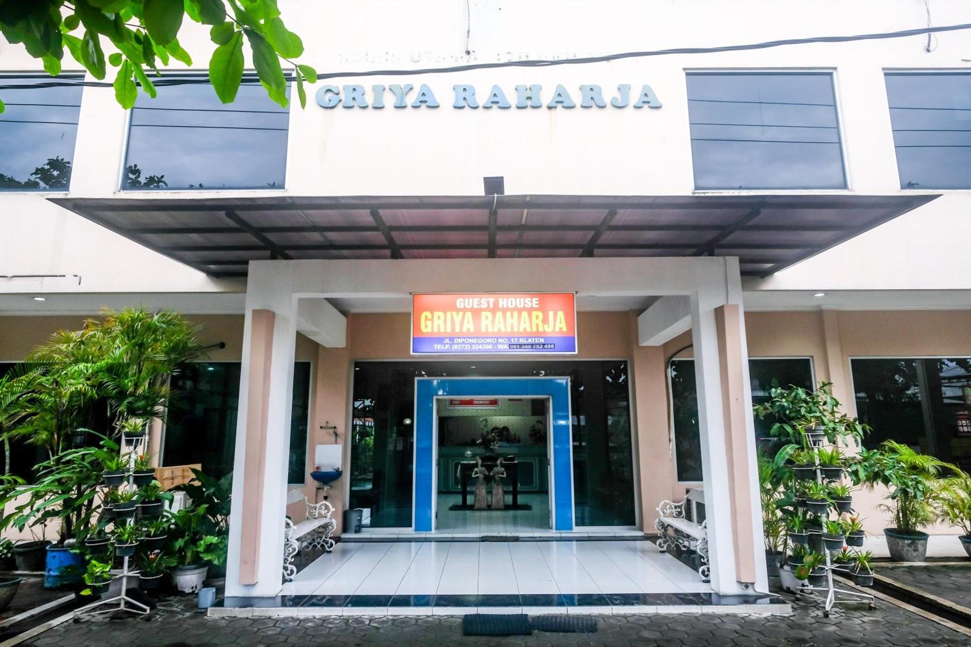 Reddoorz Syariah At Griya Raharja Klaten Exterior photo